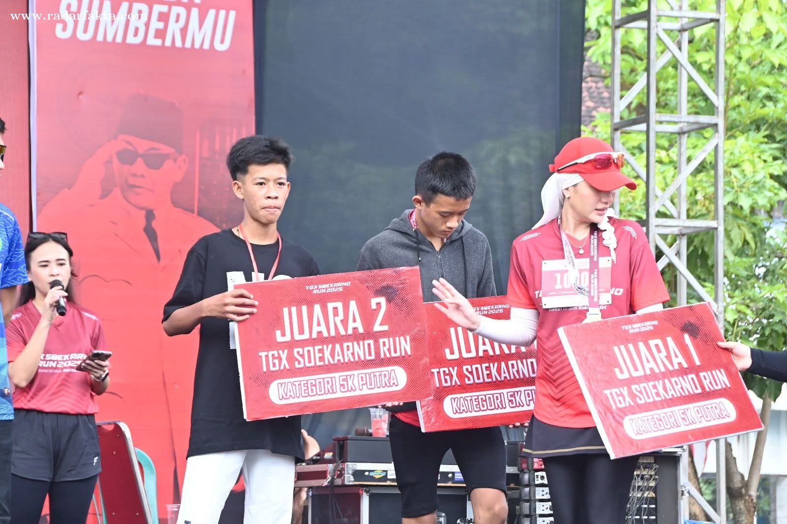 Novita Hardini Anggota DPR RI Dapil VII Jatim Sukses Gelar Soekarno Run 2025