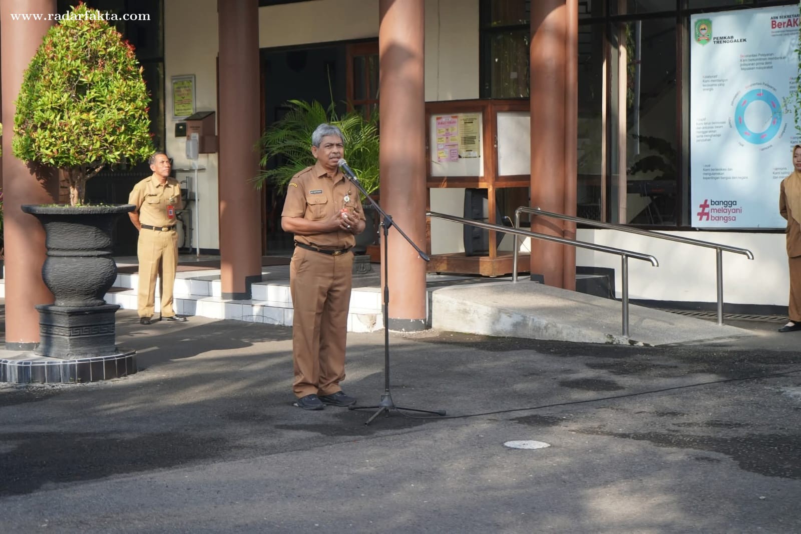 Sekda Trenggalek Edy Soepriyanto Mengajak Bersahabat Dengan Alam